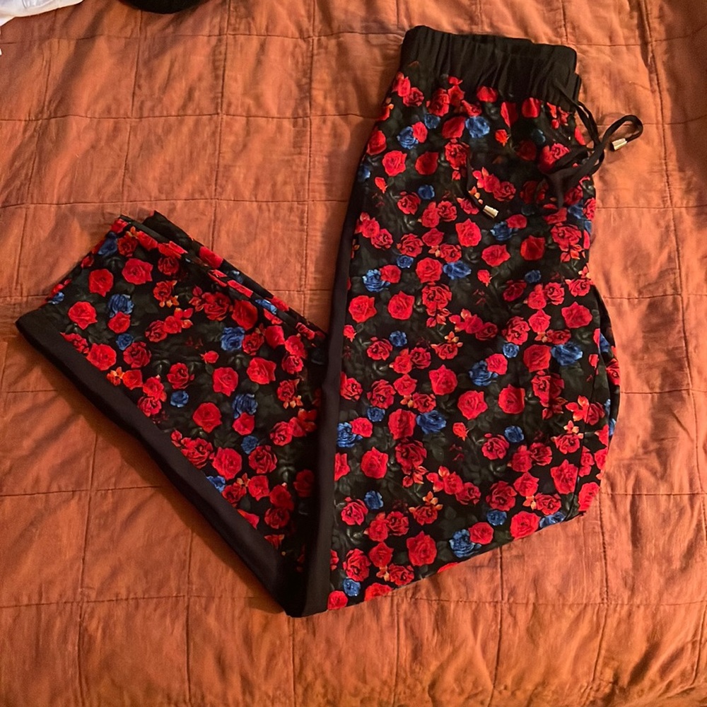 Vince Camuto floral print ankle pant